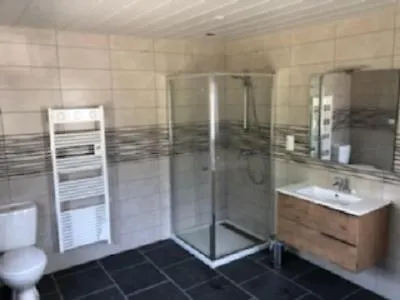 بيت للعطل De *